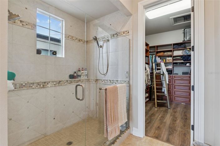 Image No.36-4 Bed House for sale