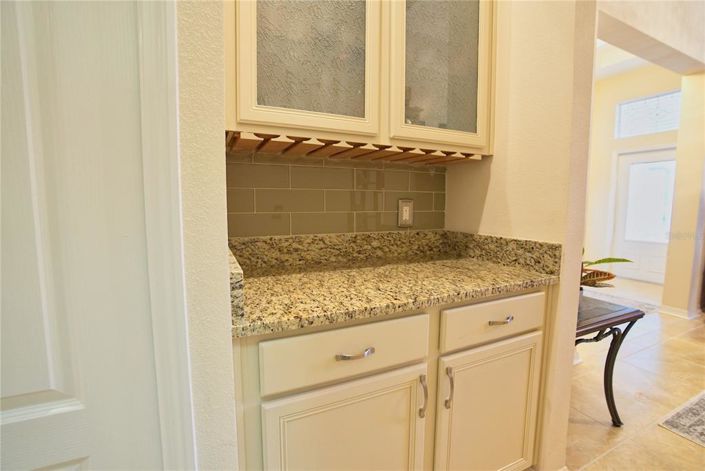 Image No.15-4 Bed House for sale