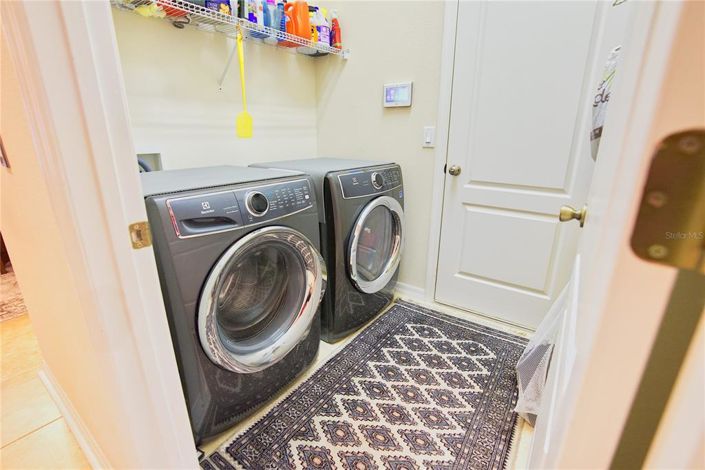 Image No.16-4 Bed House for sale