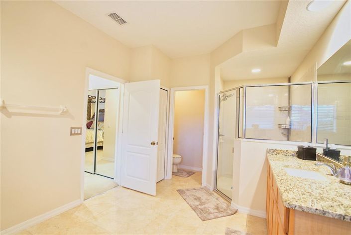 Image No.22-4 Bed House for sale