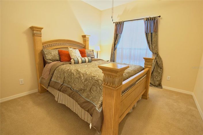 Image No.27-4 Bed House for sale