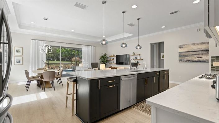 Image No.15-3 Bed House for sale