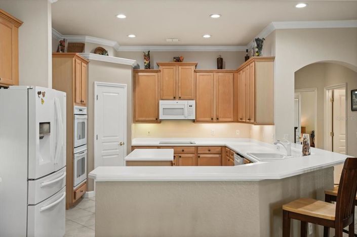 Image No.10-4 Bed House for sale