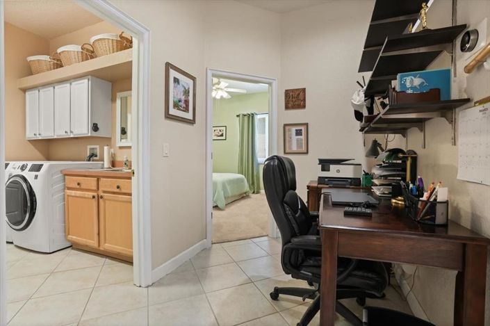 Image No.24-4 Bed House for sale