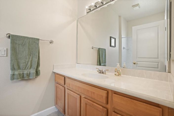 Image No.28-4 Bed House for sale