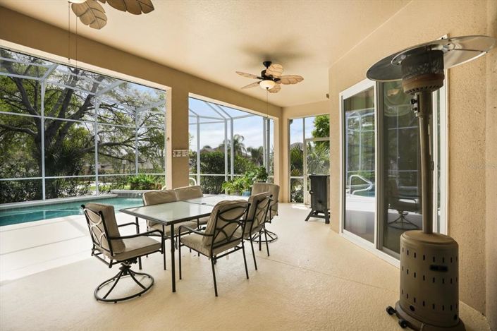 Image No.37-4 Bed House for sale