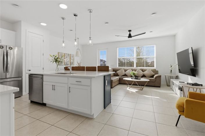 Image No.13-3 Bed Townhouse for sale