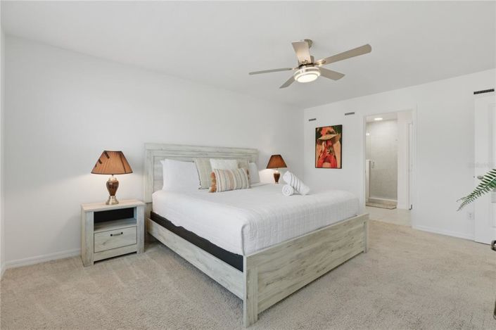 Image No.18-3 Bed Townhouse for sale