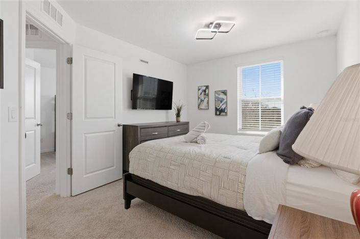 Image No.28-3 Bed Townhouse for sale