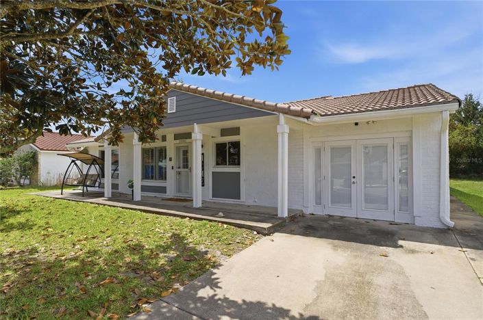 Image No.2-3 Bed House for sale