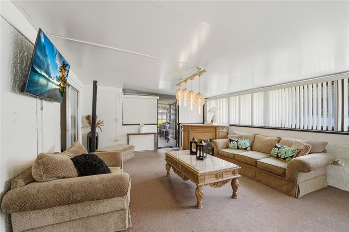 Image No.35-3 Bed House for sale