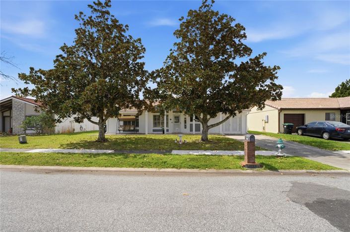 Image No.44-3 Bed House for sale