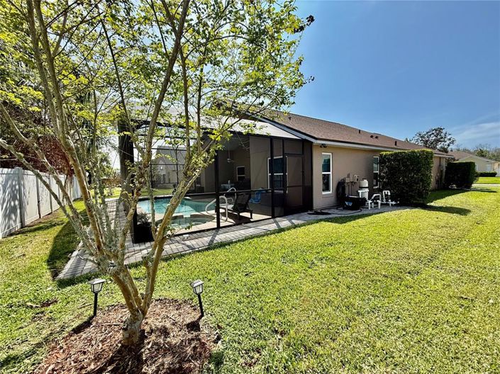 Image No.3-4 Bed House for sale