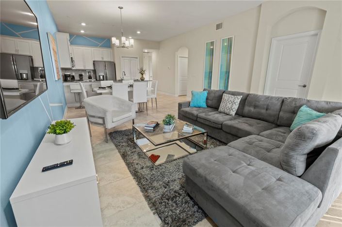 Image No.8-2 Bed Apartment for sale