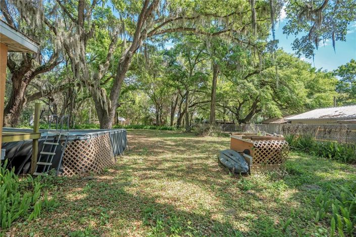 Image No.10-2 Bed House for sale