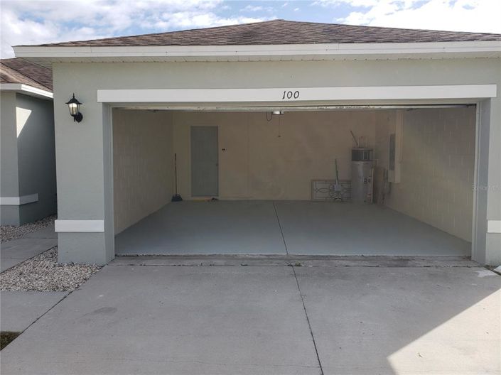 Image No.10-3 Bed House for sale