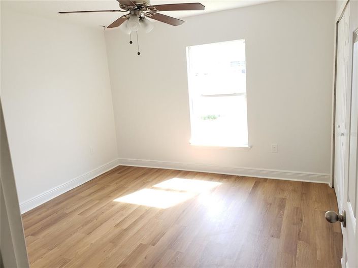 Image No.14-3 Bed House for sale