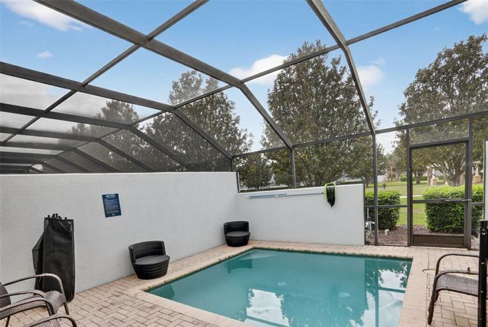 Image No.26-3 Bed Townhouse for sale