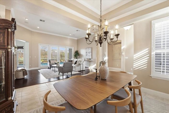 Image No.17-3 Bed House for sale