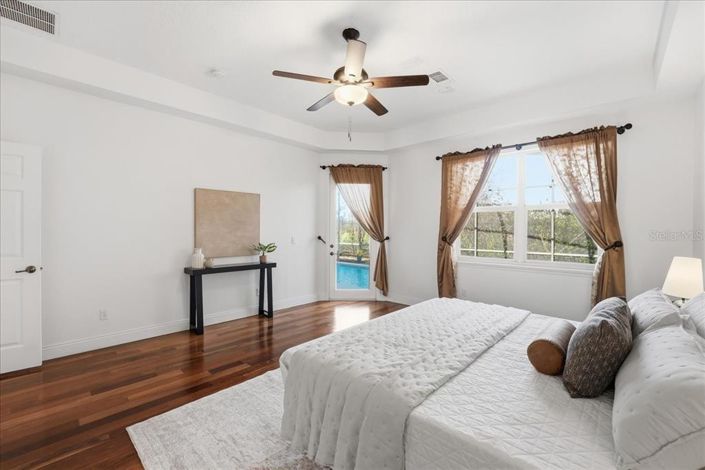 Image No.26-3 Bed House for sale