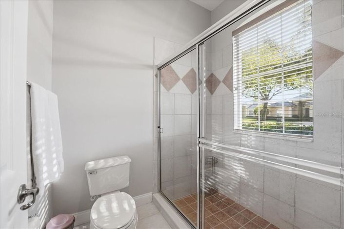 Image No.32-3 Bed House for sale