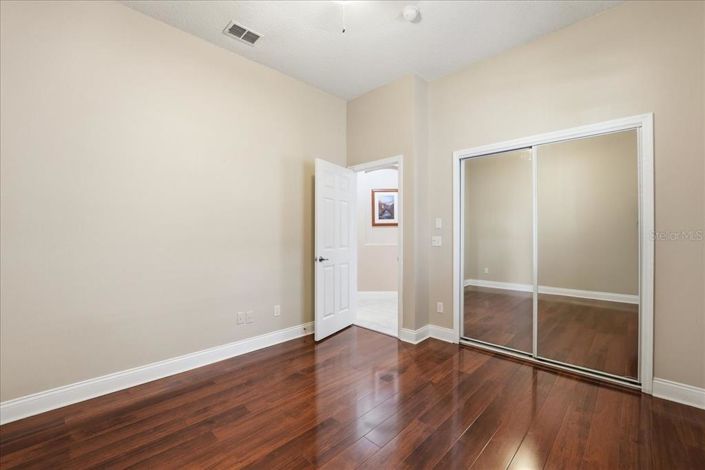 Image No.36-3 Bed House for sale