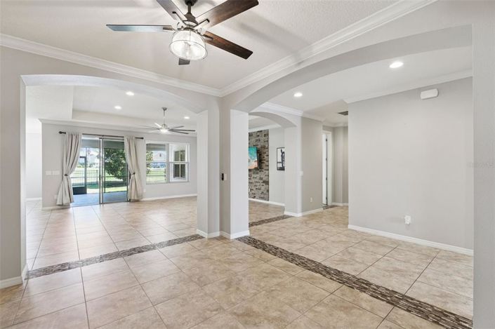 Image No.4-Maison de 4 chambres à vendre à Saint John