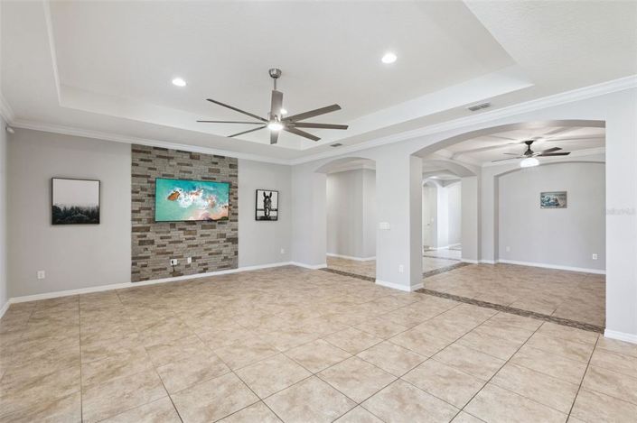 Image No.8-Maison de 4 chambres à vendre à Saint John