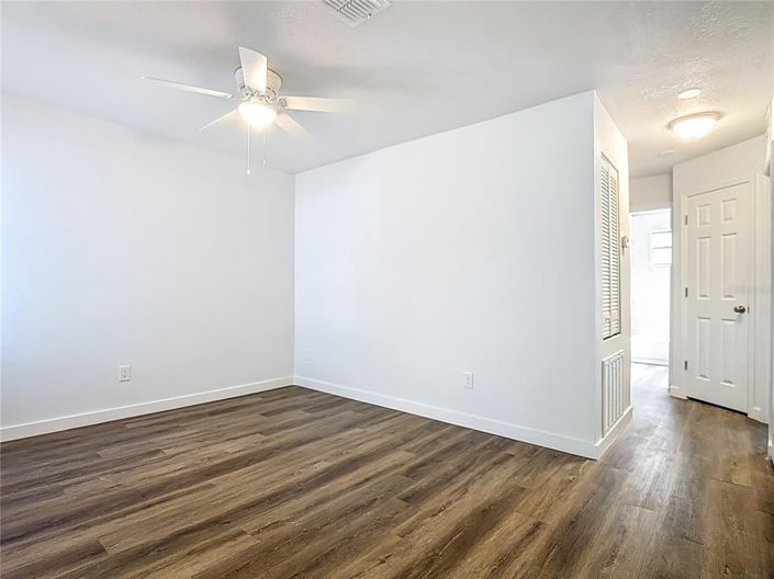 Image No.10-Appartement de 2 chambres à vendre à Saint John