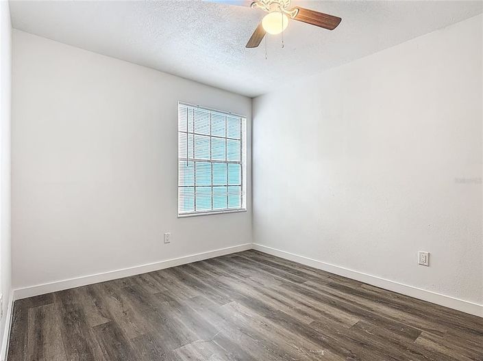 Image No.18-Appartement de 2 chambres à vendre à Saint John