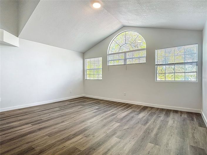 Image No.7-Appartement de 2 chambres à vendre à Saint John