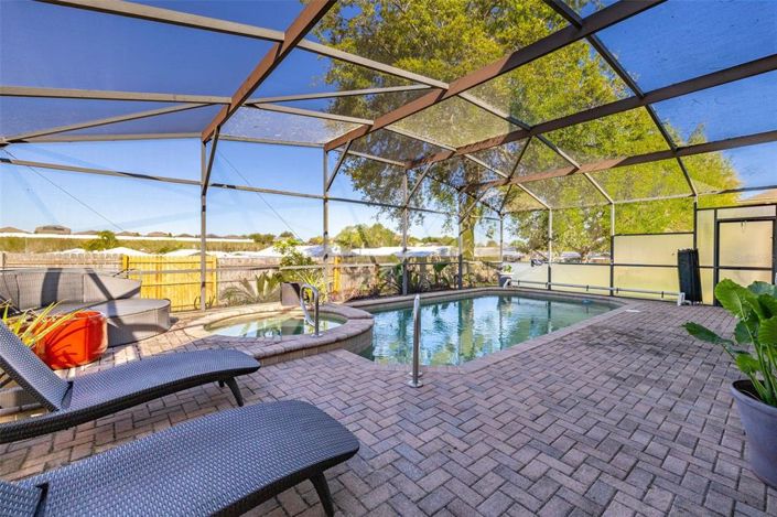 Image No.6-Maison de 4 chambres à vendre à Saint John