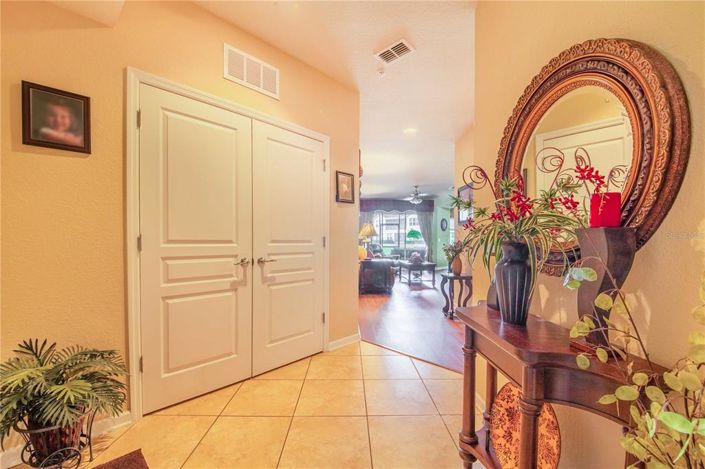 Image No.9-Appartement de 2 chambres à vendre à Saint John