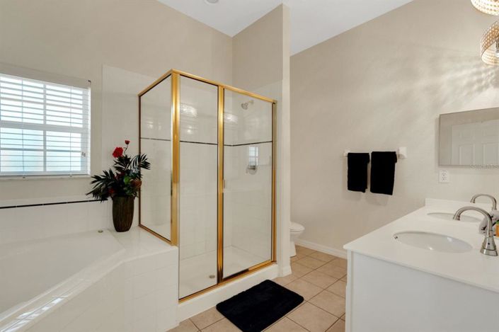 Image No.19-2 Bed Apartment for sale