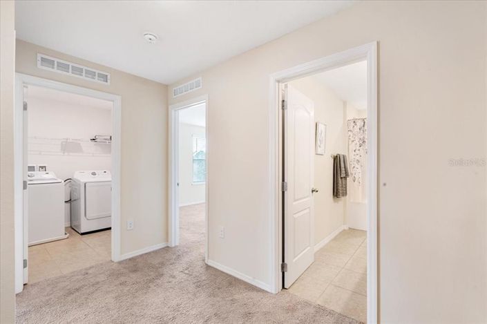 Image No.19-3 Bed Townhouse for sale