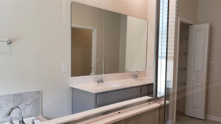 Image No.37-3 Bed Apartment for sale