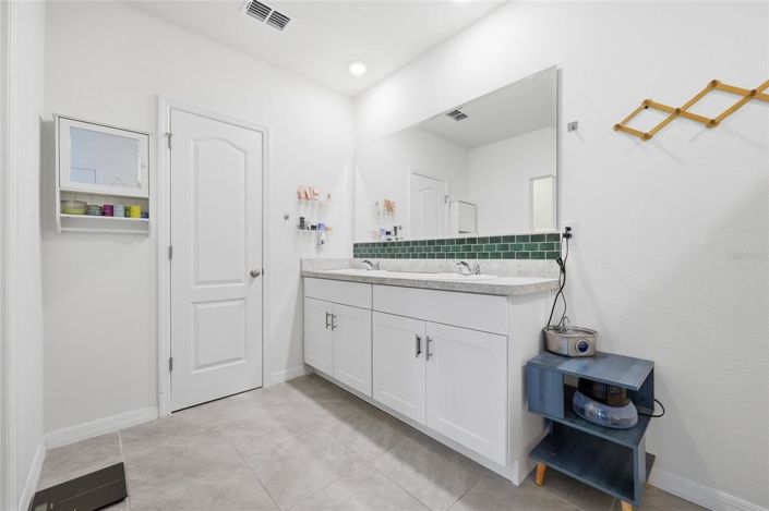 Image No.28-Maison de 4 chambres à vendre à Saint John