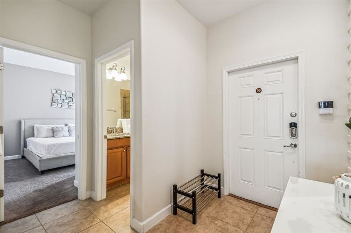 Image No.17-4 Bed Townhouse for sale