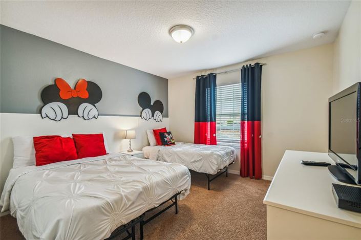 Image No.26-4 Bed Townhouse for sale