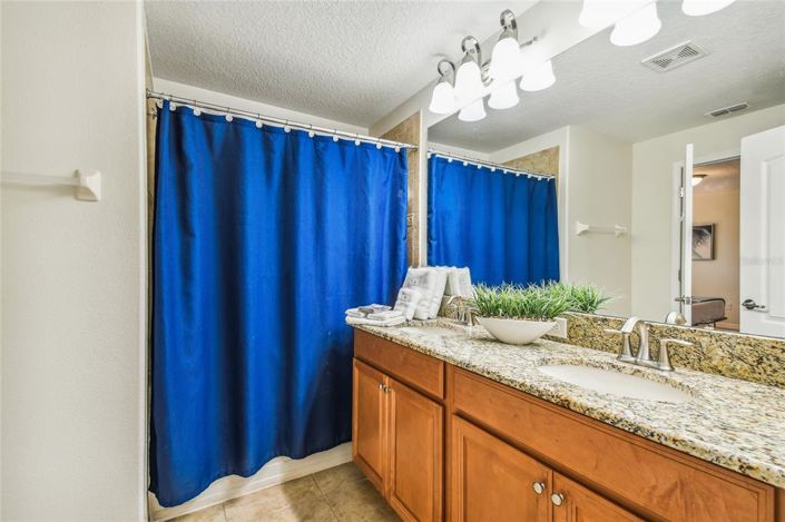 Image No.32-4 Bed Townhouse for sale