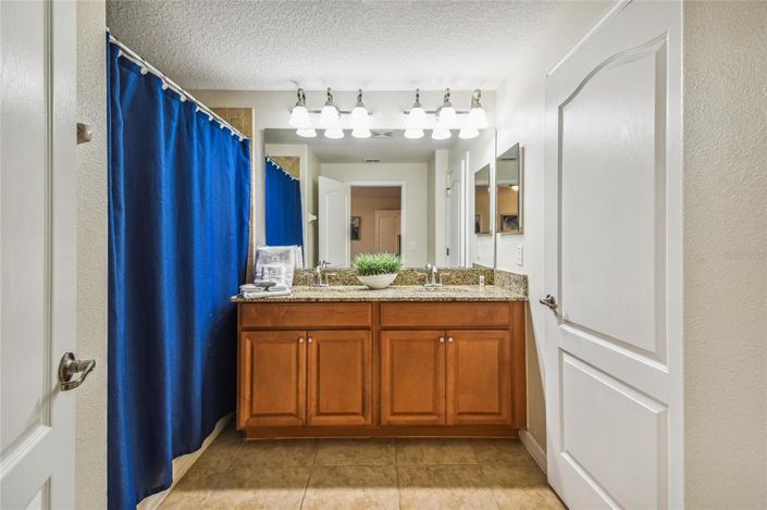 Image No.33-4 Bed Townhouse for sale