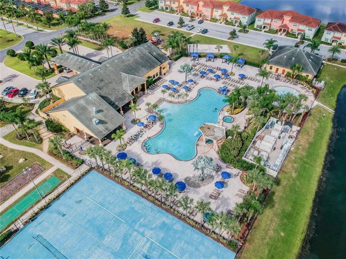 Image No.49-4 Bed Townhouse for sale