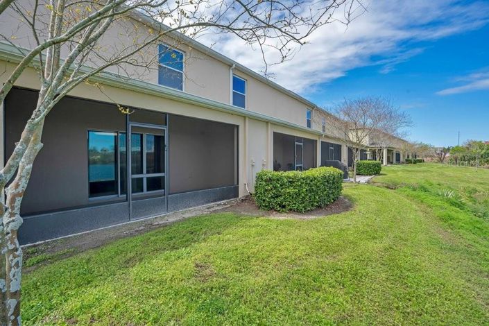 Image No.23-3 Bed Townhouse for sale