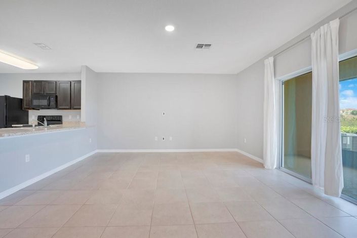 Image No.6-3 Bed Townhouse for sale