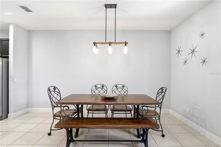 Image No.15-4 Bed Townhouse for sale