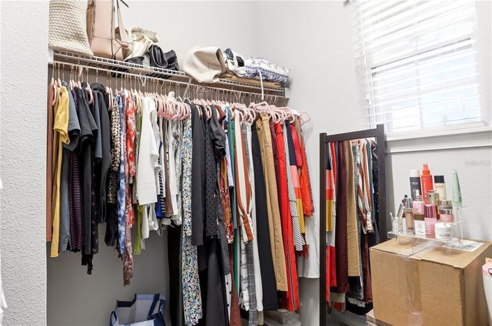 Image No.20-4 Bed Townhouse for sale