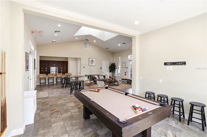 Image No.35-4 Bed Townhouse for sale