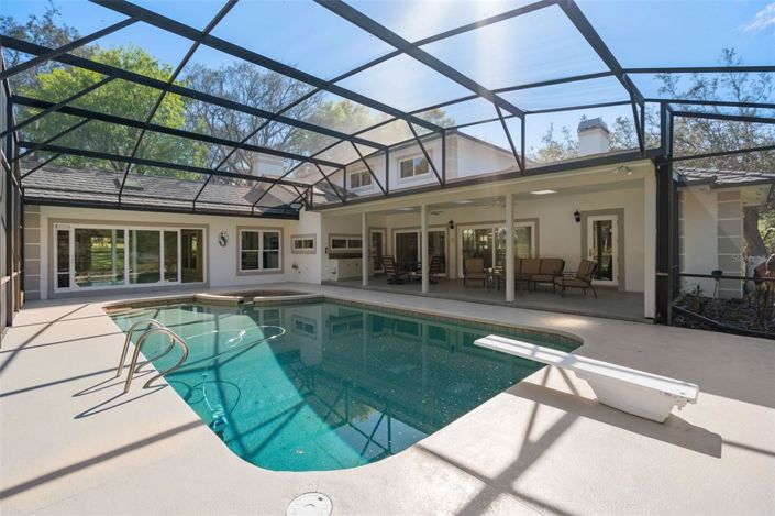 Image No.31-5 Bed House for sale