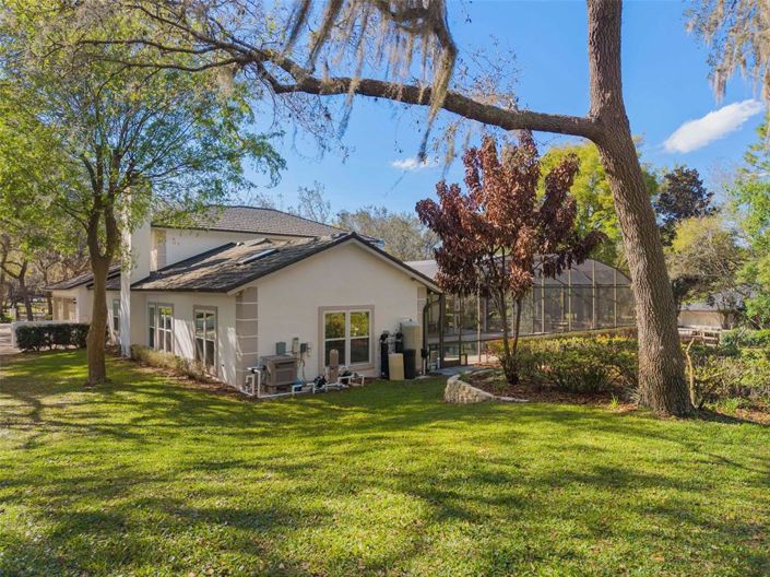 Image No.36-5 Bed House for sale