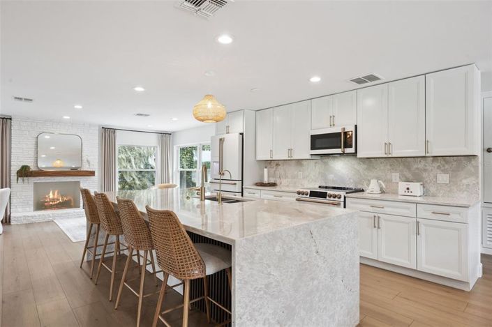 Image No.13-3 Bed House for sale